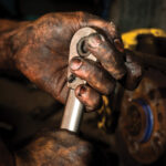 Kirli_ve_yagli_eller